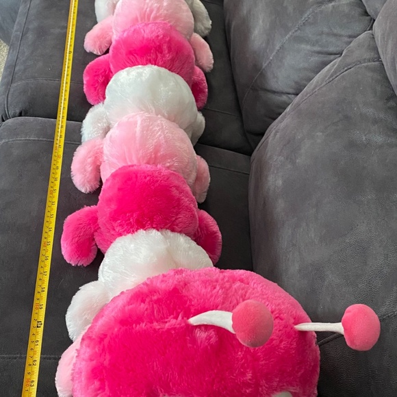 Brite Time Toys Soft Cuddly Pink Plush 6’ Large Caterpillar Pillow NWOT - Picture 13 of 17